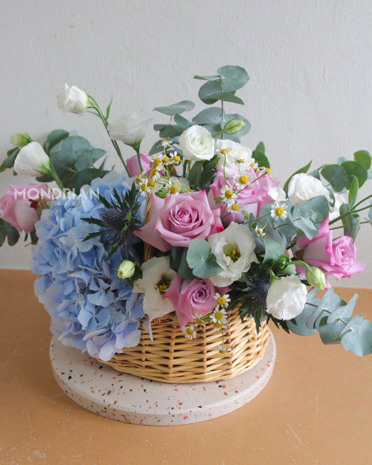 Flower basket | bloom box | fresh flower Delivery | flower gift | blue hydrangea flower box | purple roses | Mondrian Florist SG