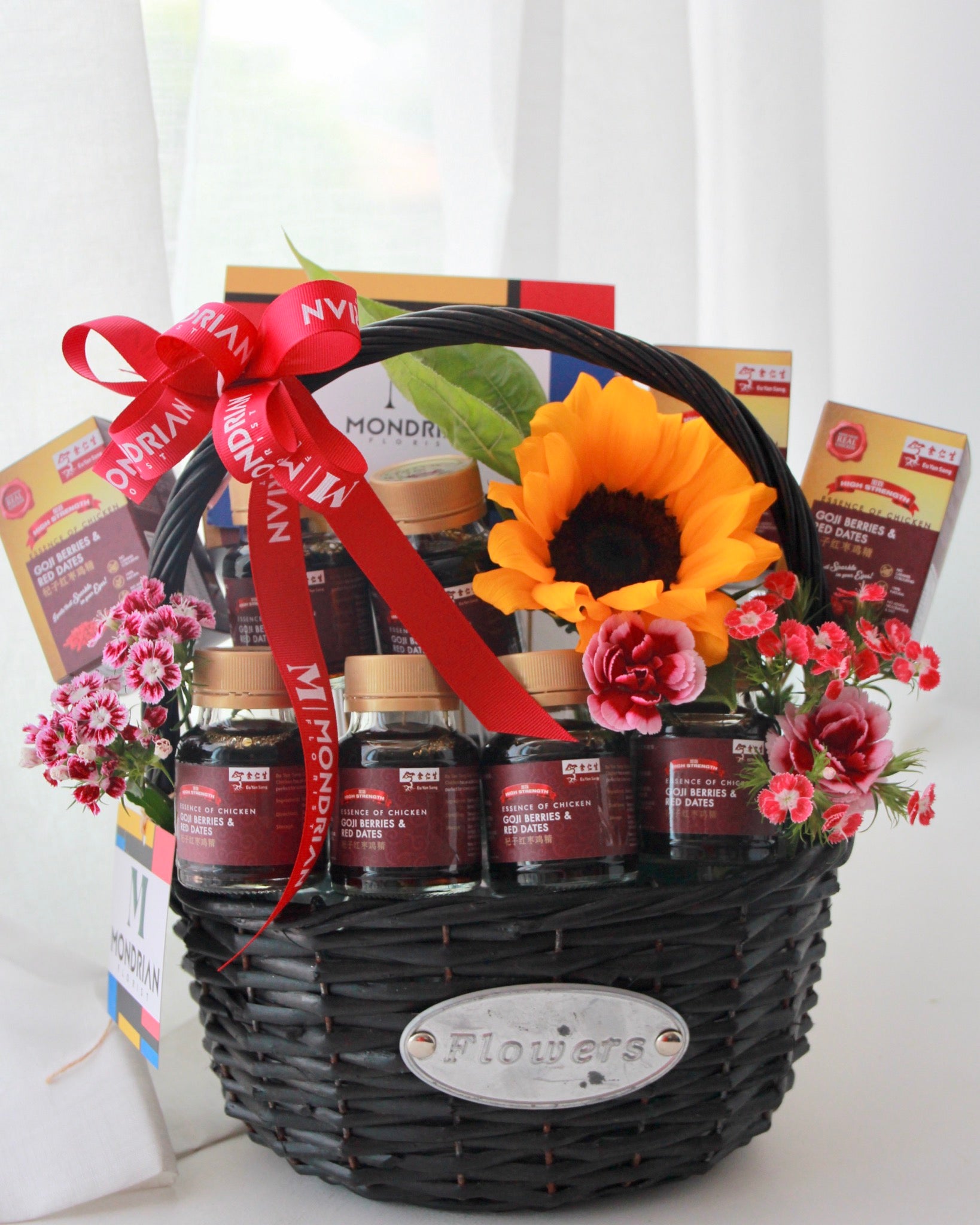 Essence of Chicken Hamper Singapore | get well soon hamper | new born hamper | gift hamper Delivery | Mondrian Florist SG