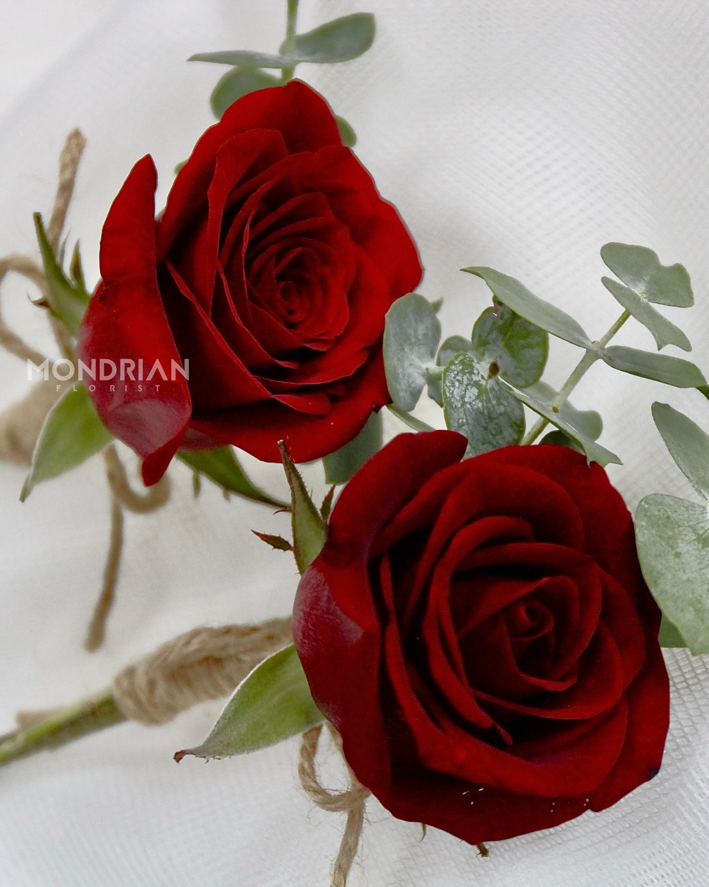 Wedding Flowers Singapore | groom corsage | rose boutonniere | bridal flower sg | sg wedding florist | groom boutonniereCorsages and Headbands | Mondrian Florist SG