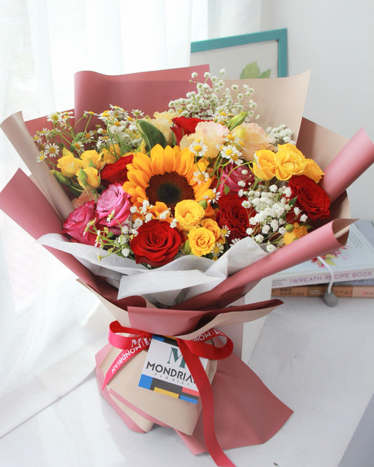 Luxury Flower Delivery Singapore | rose and sunflower | sunflower bouquet | birthday sunflower delivery | rainbow bouquet | birthday flower delivery | Mondrian Florist SG