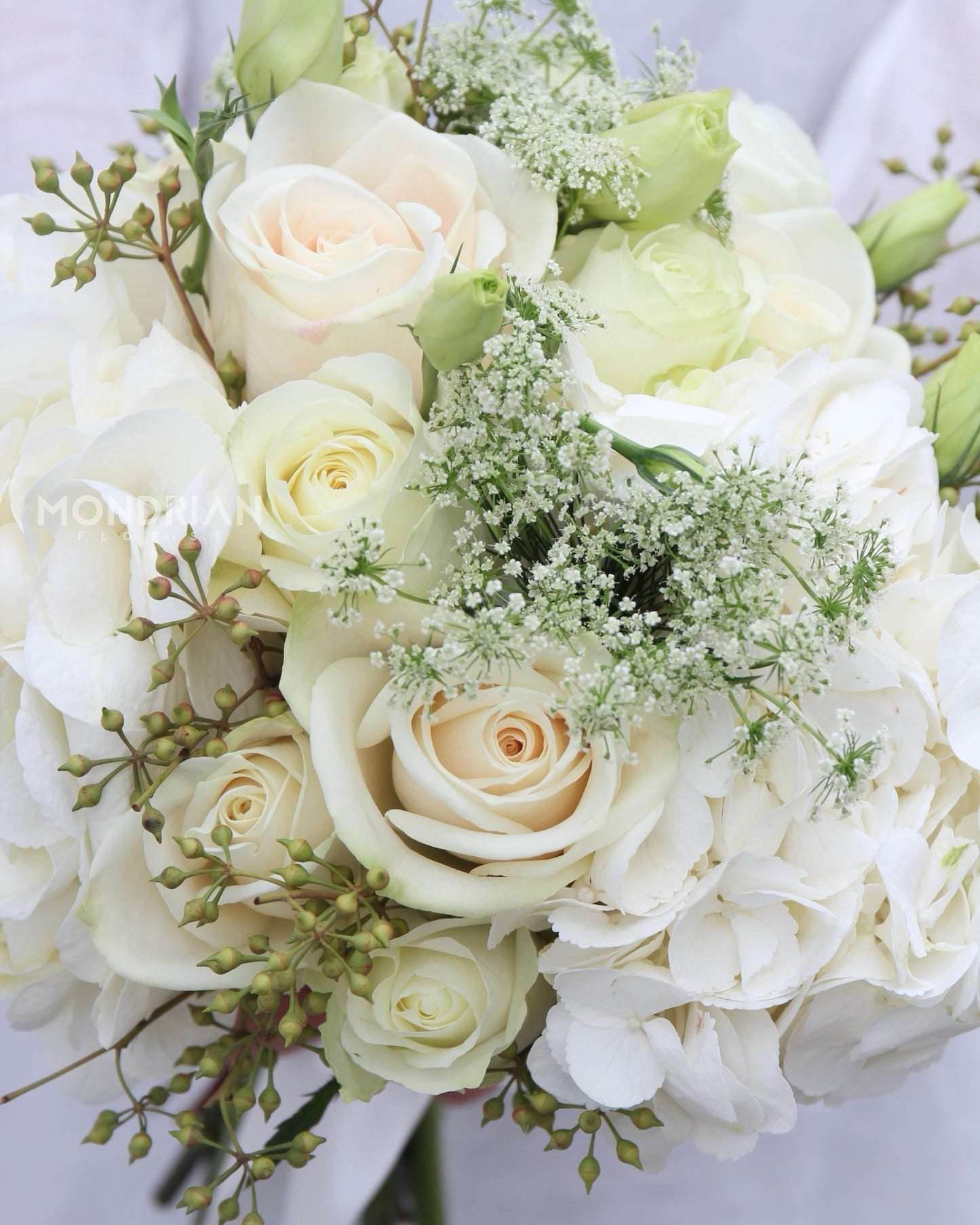 White Bridal Bouquet | White Wedding bouquet | ROM bridal bouquet | hydrangea bridal flower | wedding ROM flower | Mondrian Florist SG