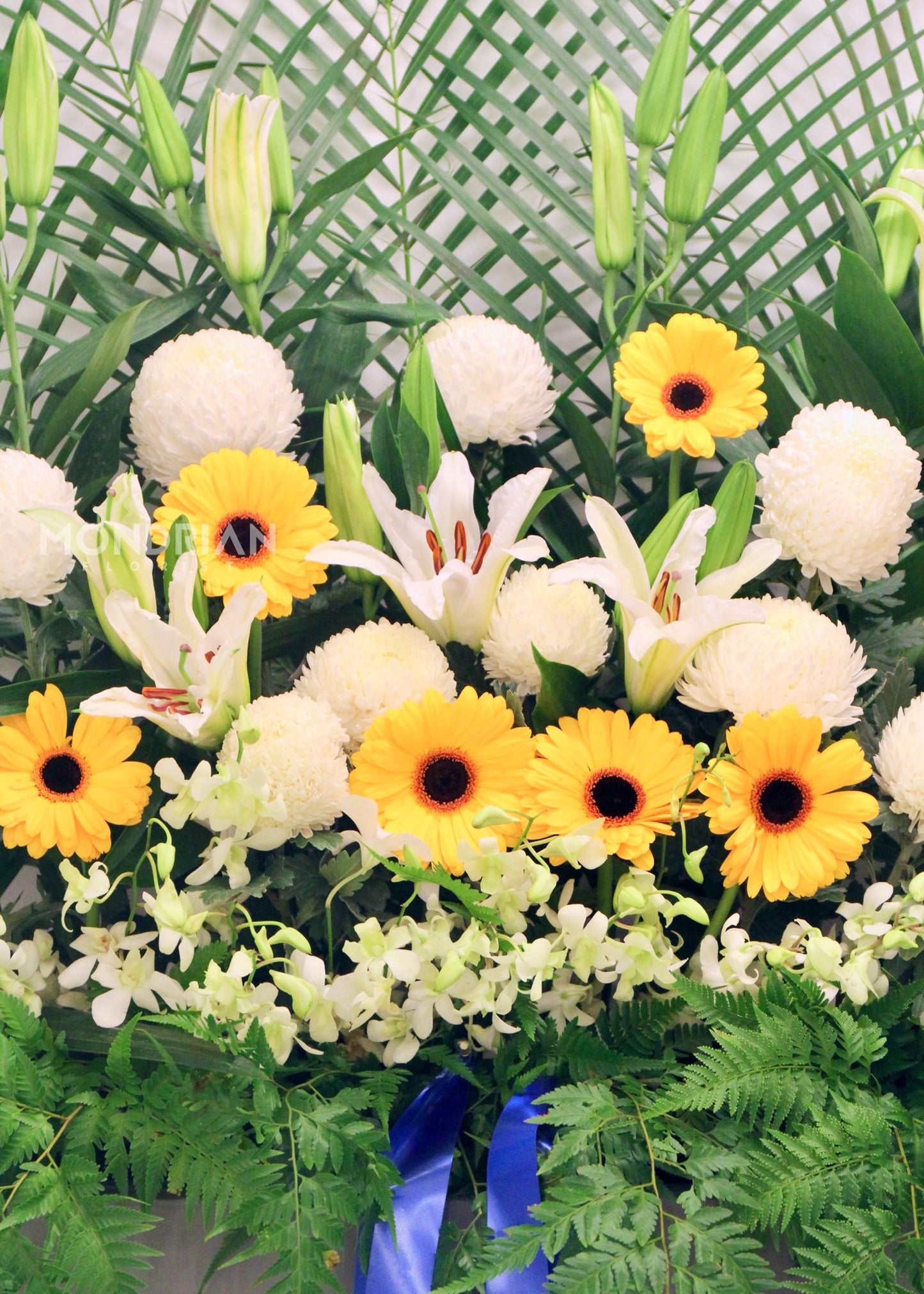 Condolence flower Stand | funeral flower stand | sympathy flower stand | send funeral flower sg
