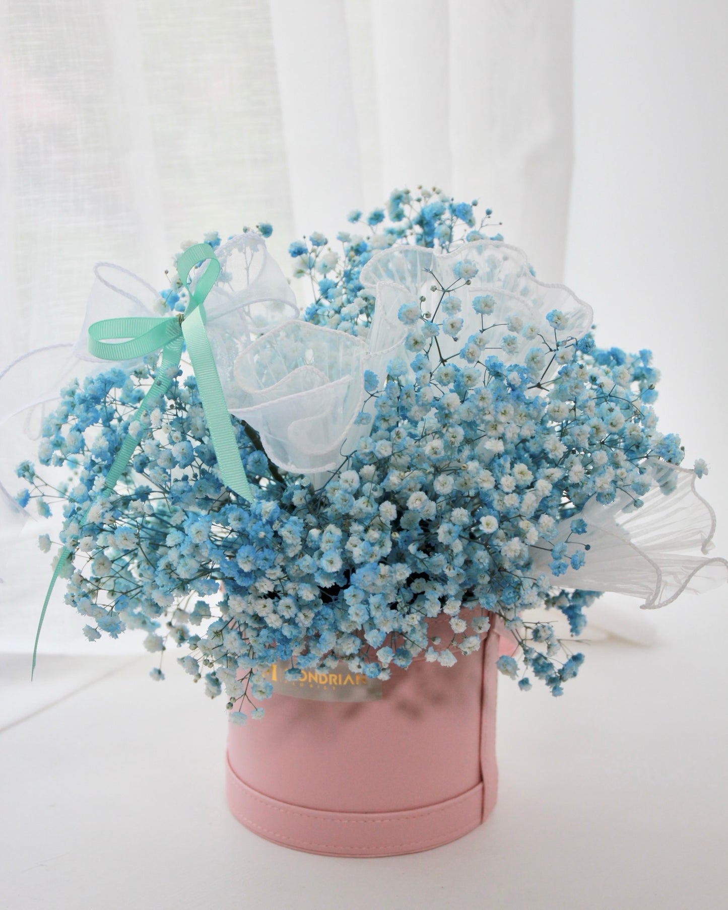 blue baby's breath bouquet | flower box | birthday flower box | flower Delivery sg | flower shop near me | flower bouquet sg || Online Florist | Mondrian Florist SG