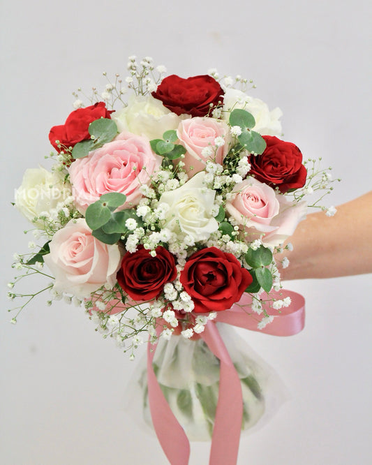 Red Rose Bridal Bouquet | Pink Wedding bouquet | ROM bridal bouquet | bridal flower delivery | wedding ROM flower | red and white bridal flower | baby's breath bridal bouquet | Mondrian Florist SG