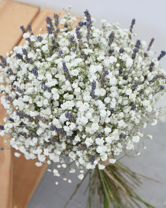 baby's breath Bridal Bouquet | lavender flower bridal bouquet | Wedding bouquet | ROM flower bouquet | wedding flower delivery | photo shooting bridal bouquet | wedding ROM flower | Mondrian Florist SG