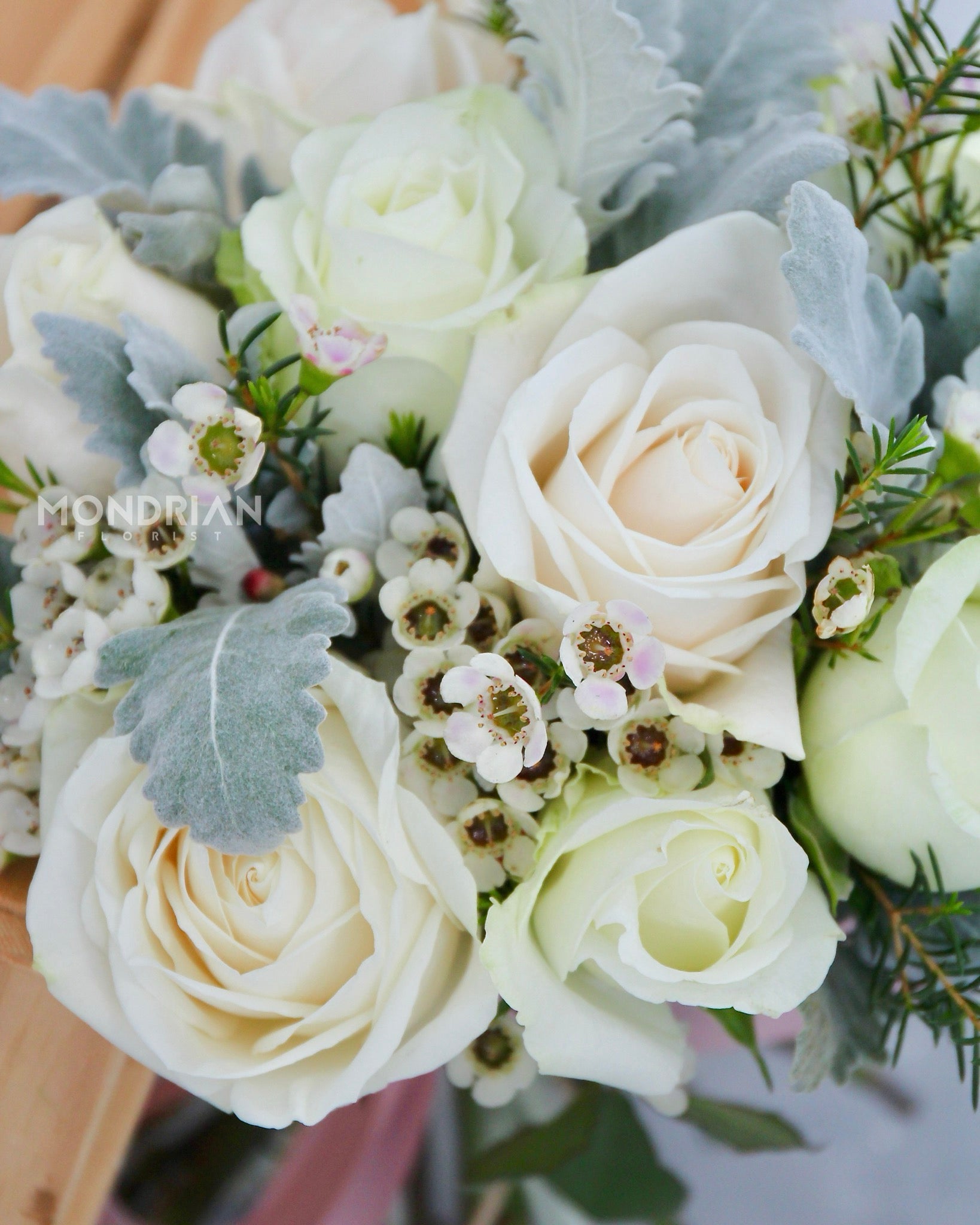 Pastel Rose Bridal Bouquet | cream rose bouquet | Wedding Flower Delivery | sg wedding florist | wedding flower | groom corsage | rose bridal bouquet | ROM bridal bouquet | photo shooting flower | Mondrian Florist SG