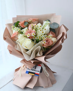 cappuccino rose bouquet | rose only sg | graduation bouquet sg | white rose bouquet | birthday flower delivery | anniversary flower | flower delivery | Mondrian Florist