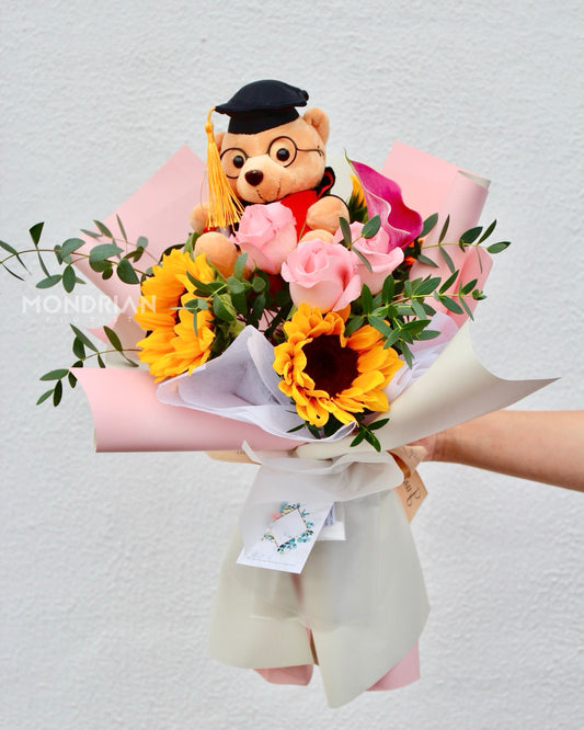 Graduation Bouquet | graduation bear | graduation flower delivery | sunflower bouquet | Flower Delivery sg | Mondrian Florist SG
