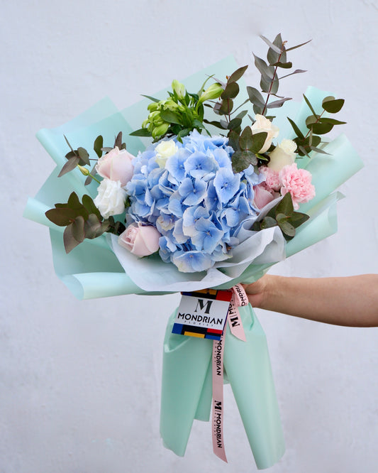 Blue hydrangea bouquet | Best online florist sg | birthday bouquet Delivery | flower shop near me | graduation flower bouquet | Mondrian Florist SG
