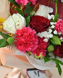 Mother's day Roses bouquet | mother's day carnation flower bouquet | flower delivery sg | online flower shop | Mondrian Florist SG