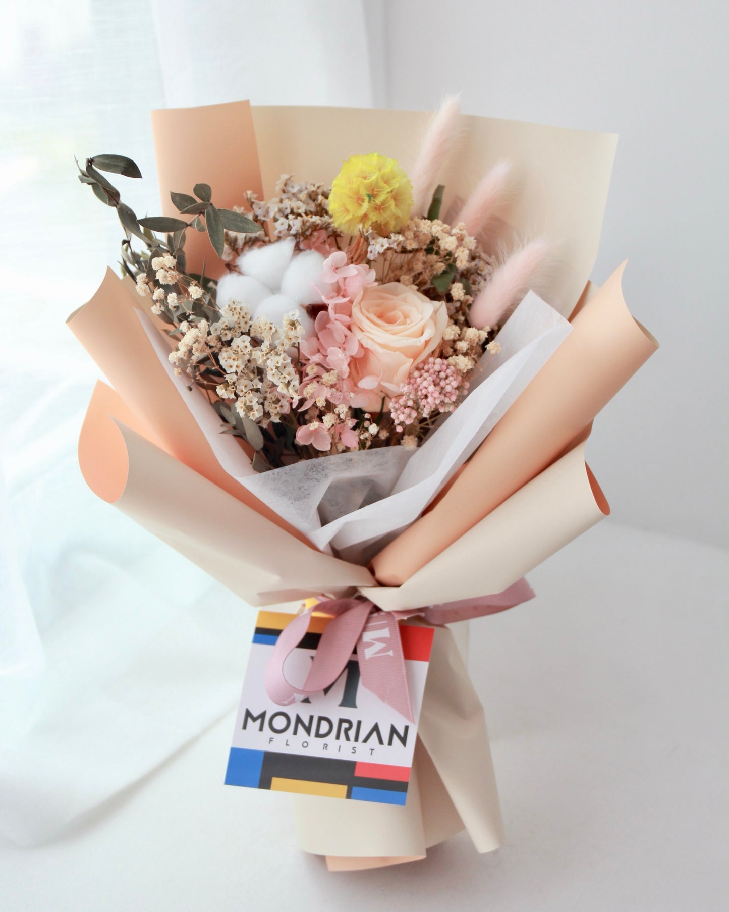 Preserved Champagne Rose Bouquet | dried flower bouquet | dried baby's breath bouquet | flower delivery sg | Mondrian Florist SG