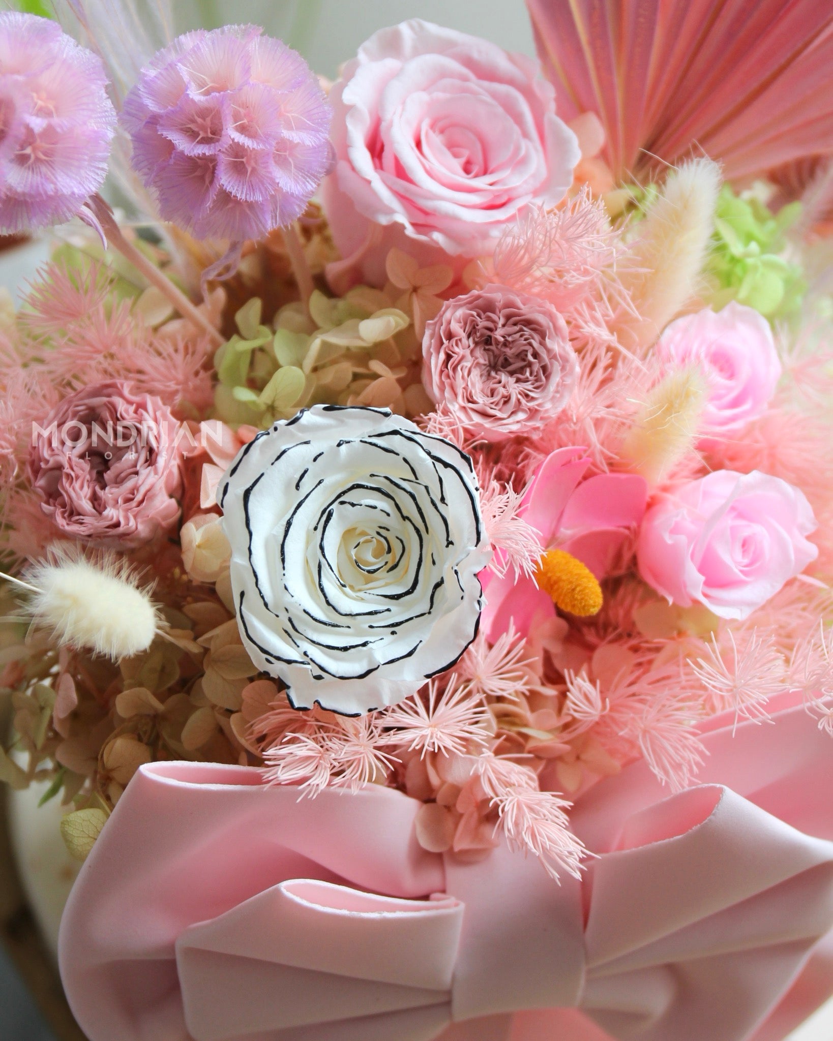 Preserved Rose and hydrangea flower Box | bloom box | dried flower | dried flower arrangement | flower home decor‎ | Mondrian Florist SG