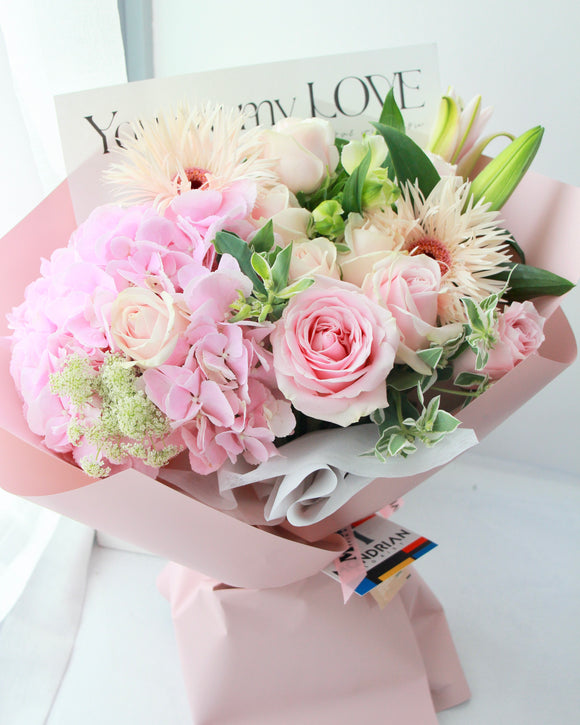 hydrangea bouquet | Flower bouquet Delivery | online florist | birthday flower bouquet | Mondrian Florist SG