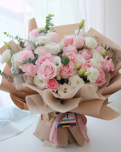 Flower bouquet - sweet pink rose | luxury flower bouquet | Flower Delivery SG | Mondrian Florist SG