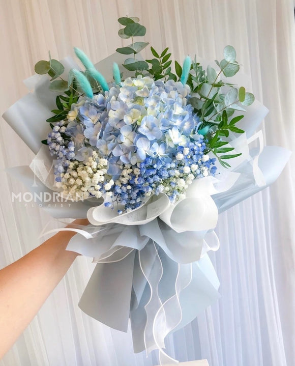 fresh hydrangea bouquet | flower Delivery sg | flower shop near me| Online Florist | Mondrian Florist SG