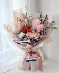 Preserved Rose Bouquet | red rose bouquet | flower delivery sg | birthday flower | dried flower bouquet | Mondrian Florist SG