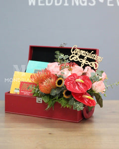 Gift Hamper | New Born gift hamper | hamper delivery | Bird's Nest hamper | get well soon hamper | Mondrian Florist