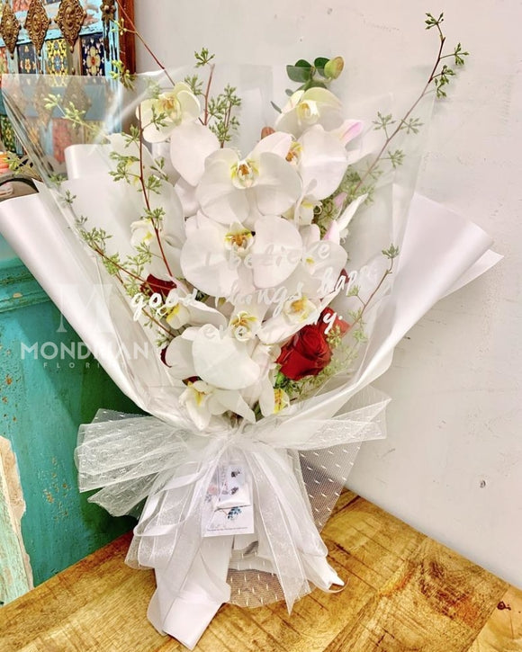 Phalaenopsis Orchid Bouquet | Flower Delivery sg | anniversary bouquet | orchid bouquet Mondrian Florist SG