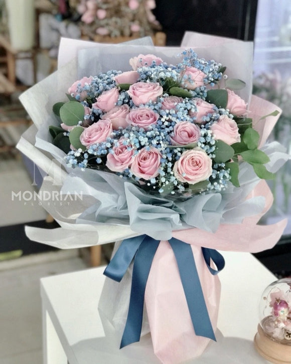 Flower Delivery Singapore | rose and baby's breath | rose bouquet | birthday flower delivery | baby's breath bouquet | anniversary flower delivery | Mondrian Florist SG