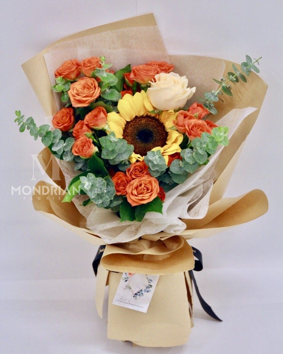 Sunflower bouquet - rose bouquet - MondrianFlorist